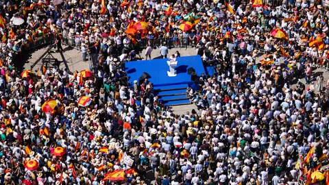 El Gobierno califica la concentración del PP en Madrid: "El gatillazo es antológico" El Gobierno califica la concentración del PP en Madrid: "El gatillazo es antológico"