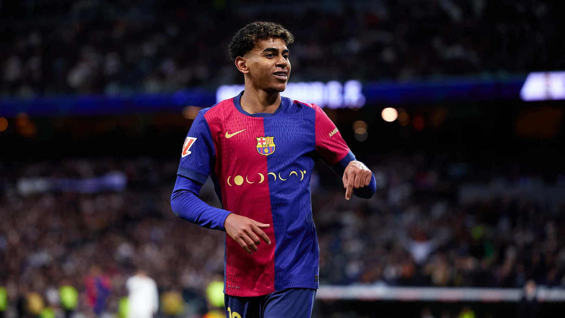 Lamine Yamal, en el Clásico del Santiago Bernabéu Lamine Yamal, en el Clásico del Santiago Bernabéu