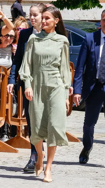 Reina Letizia con un vestido de Vogana Reina Letizia con un vestido de Vogana