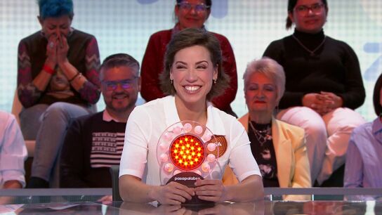 Rosa sorprende en Pasapalabra: acierta en La Pista a la primera&hellip; &iexcl;y se anima a cantar!