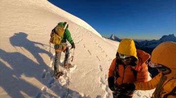 Los hermanos Pou, en la Cordillera Blanca (Perú)