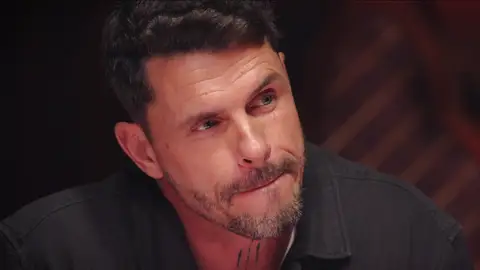 El traidor, traicionado: Popeye ve cómo Juan Ferrer, Carlos y Anuska le dan la espalda El traidor, traicionado: Popeye ve cómo Juan Ferrer, Carlos y Anuska le dan la espalda