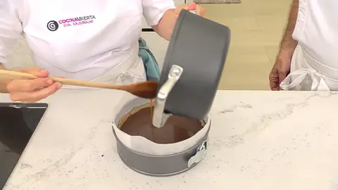 Viértele encima la crema de caramelo Viértele encima la crema de caramelo