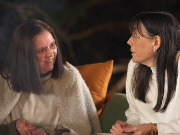 Marhya y Charo se apuñalan… con humor: “Hasta que se vaya ella o yo” 