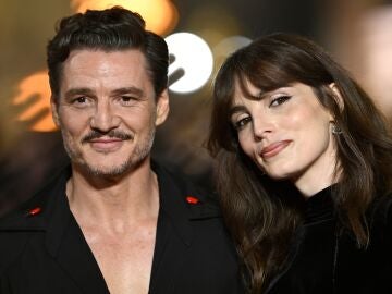Pedro Pascal y Lux Pascal
