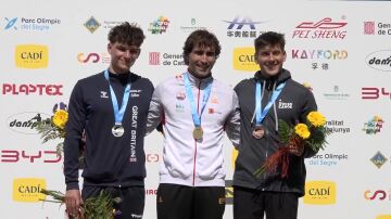 Manu Ochoa, en lo alto del podio en La Seu d'Urgell