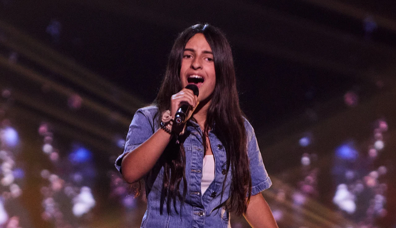 Emma emociona y cumple su sueño tras tres intentos presentándose a La Voz Kids