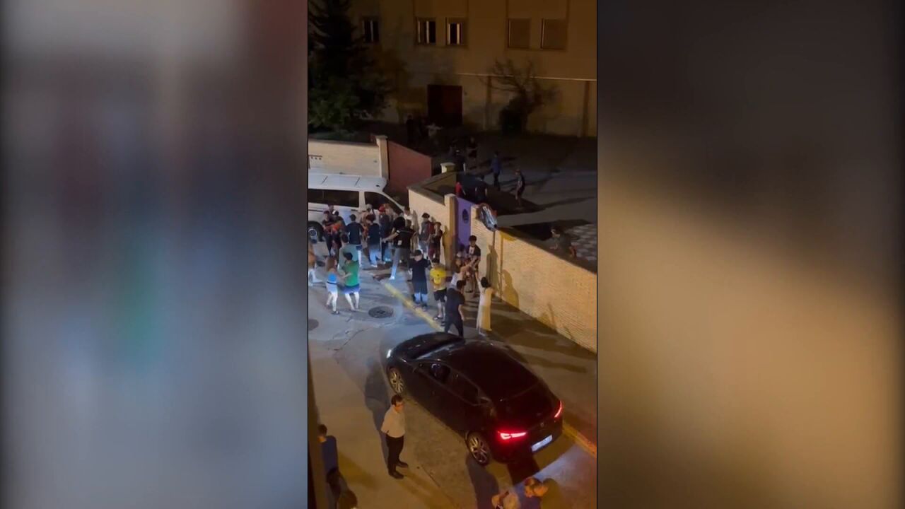 Los vecinos de Marcilla exigen el cierre del Centro de Menores tras los ...