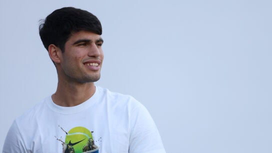 Carlos Carlos Alcaraz a su llegada al torneo de Queen's
