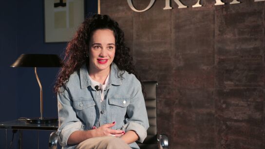 &ldquo;Tiene la astucia de enterarse de todos los conflictos&rdquo;: as&iacute; es Sara, el personaje de &Aacute;ngela Chica en La Encrucijada