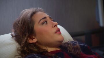Seren se enfrenta a un ladrón en casa y acaba hospitalizada: ¡el susto más grande de su vida!