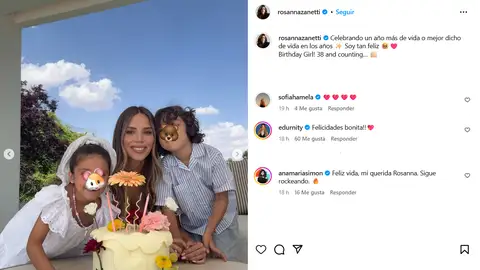 Rosanna Zanetti junto a sus hijos en sus redes sociales Rosanna Zanetti junto a sus hijos en sus redes sociales