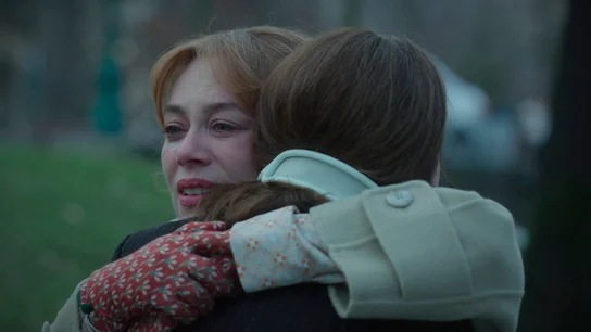 El abrazo que lo cura todo: Bahar y Çağla se reconcilian tras una conversación que ambas necesitaban El abrazo que lo cura todo: Bahar y Çağla se reconcilian tras una conversación que ambas necesitaban