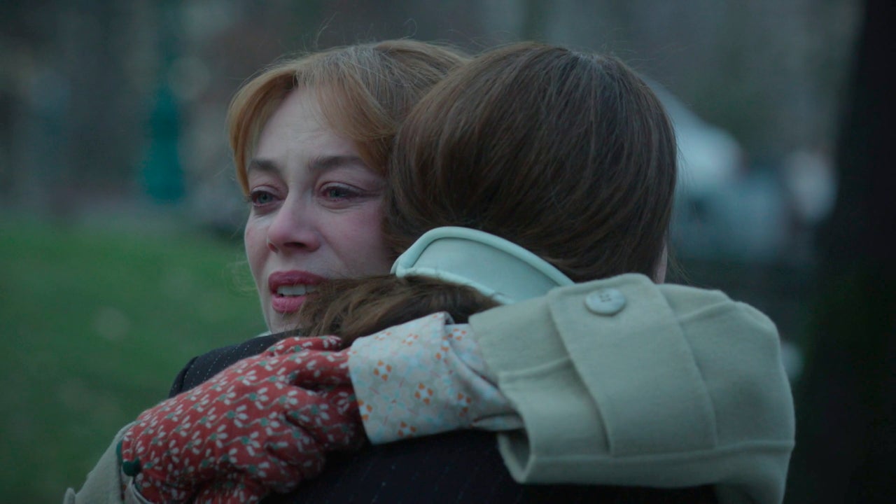 Bahar y Çağla se reconcilian tras una conversación que ambas necesitaban Bahar y Çağla se reconcilian tras una conversación que ambas necesitaban