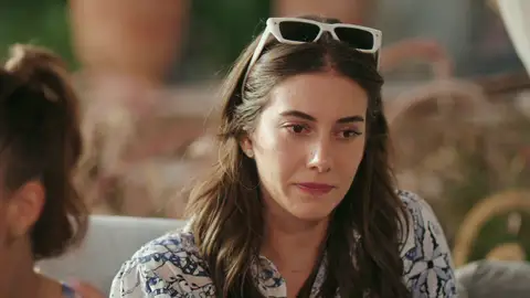 La confesión etílica de Seyran que hace llorar a Suna La confesión etílica de Seyran que hace llorar a Suna