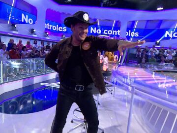 Coyote Dax debuta en Pasapalabra con ritmo y victoria en La Pista 