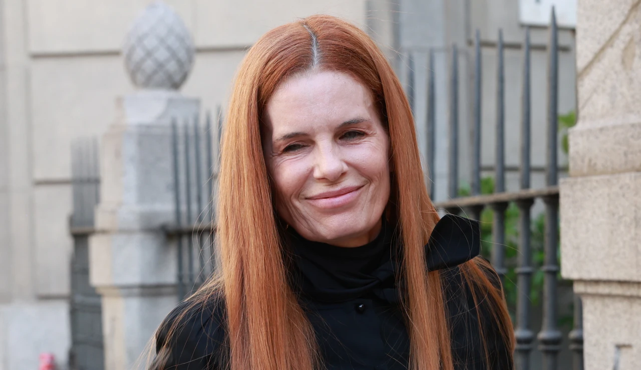 Olivia de Borbón en el funeral de su padre, Francisco de Borbón