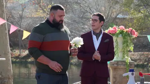 El trascendental dilema de Juan: ¿quedarse con 4.500 euros o cederlos al bote de Traitors? El trascendental dilema de Juan: ¿quedarse con 4.500 euros o cederlos al bote de Traitors?