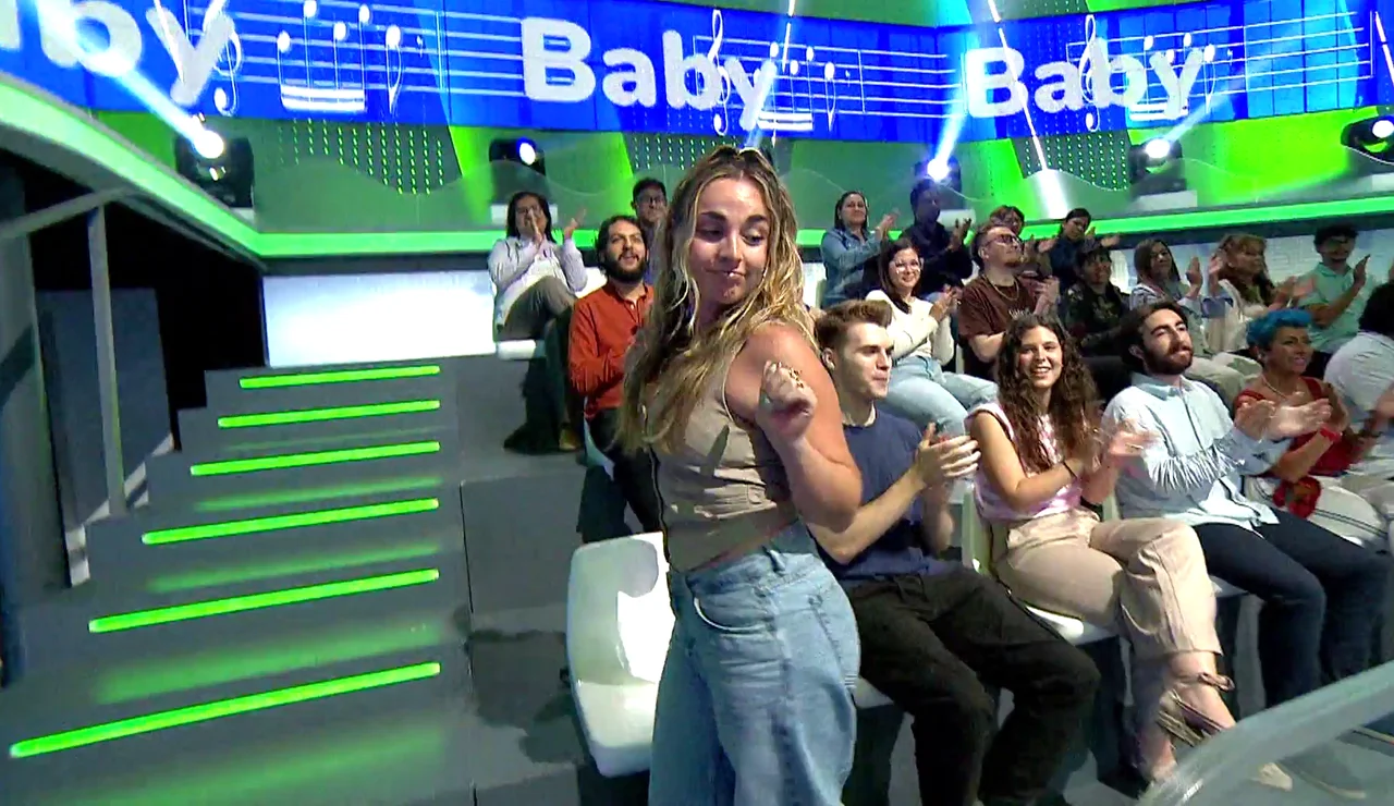 ¿El mejor baile visto en el Dancing Corner? María roba el protagonismo a Rosa con ‘Baby’ de Justin Bieber