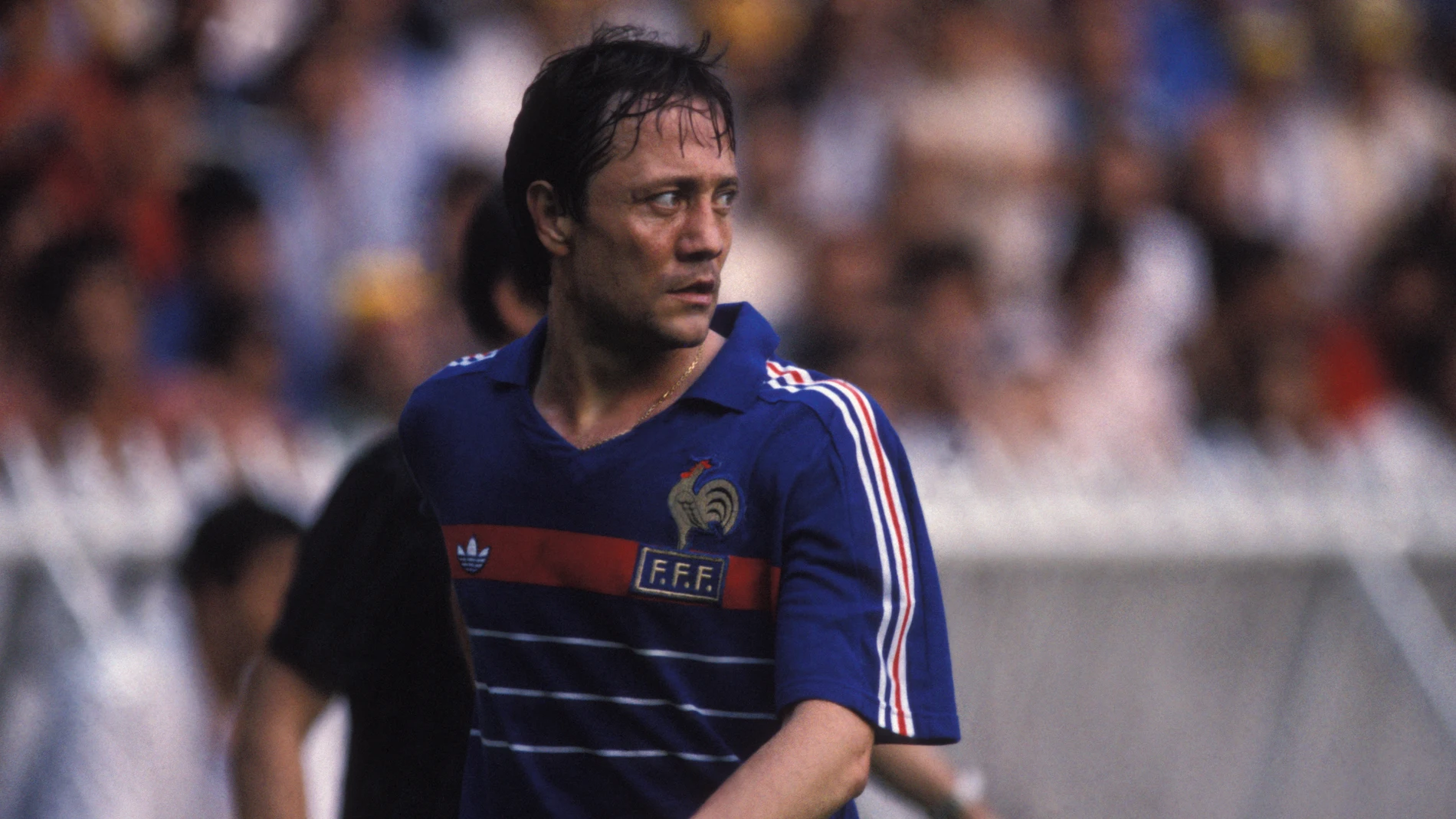 Bernard Lacombe, en la Eurocopa de 1984 Bernard Lacombe, en la Eurocopa de 1984