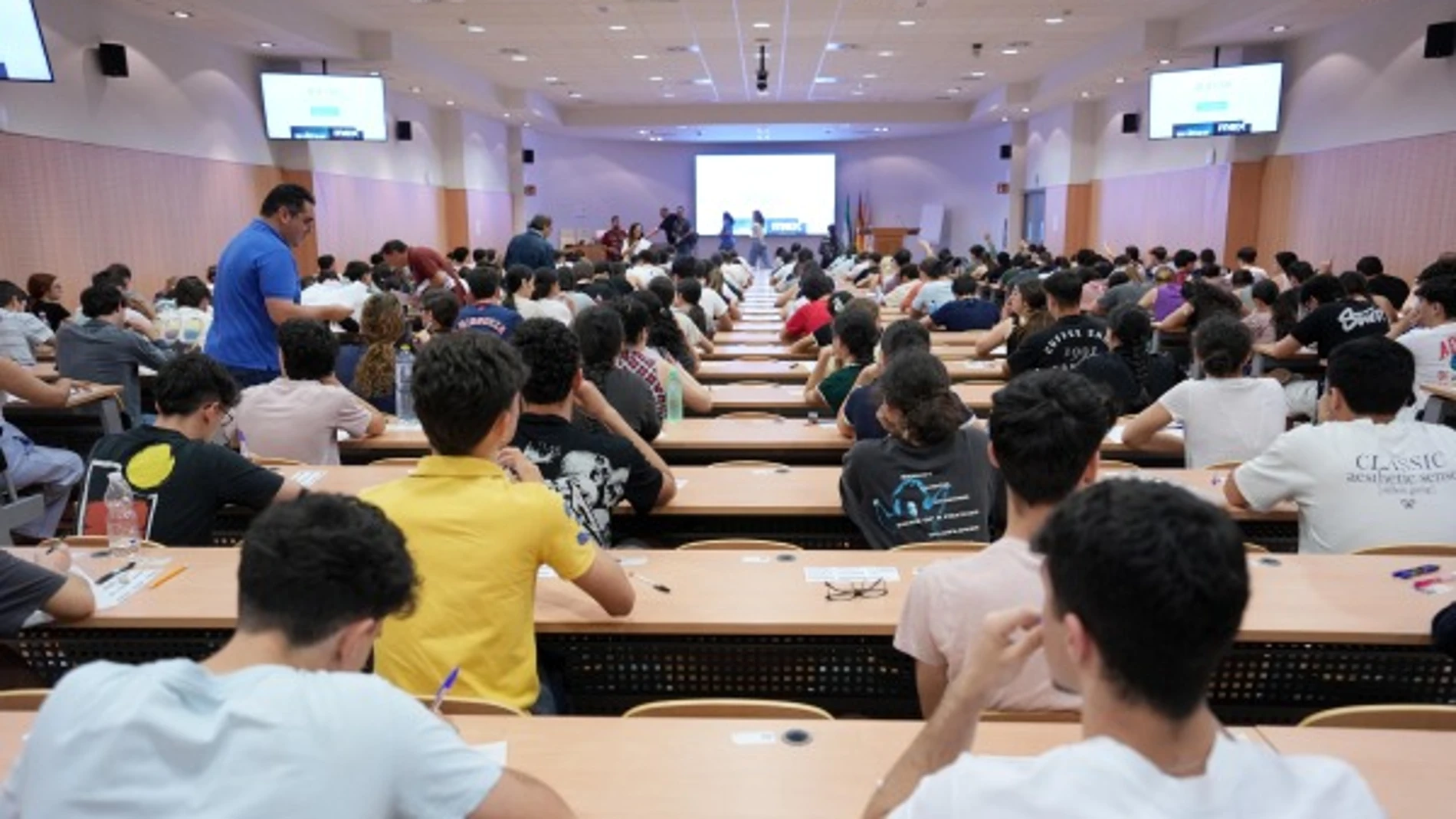 El 80% de los estudiantes de la Universidad de Córdoba piensa que "cuando la mujer dice no, en el fondo quiere decir sí” El 80% de los estudiantes de la Universidad de Córdoba piensa que "cuando la mujer dice no, en el fondo quiere decir sí”