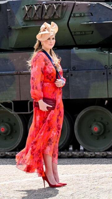 Amalia de Holanda en un acto oficial