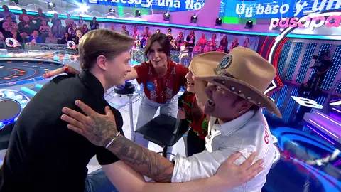 El motivo por el que Roberto Leal sale en defensa de Manu y de Rosa en Pasapalabra: “No reñirles” El motivo por el que Roberto Leal sale en defensa de Manu y de Rosa en Pasapalabra: “No reñirles”