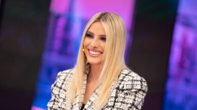 La cara de Lele Pons refleja lo difícil que está siendo el final del embarazo: sin maquillaje, sin vestidos lujosos y en casa
