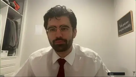 Politólogo Javier Martín Politólogo Javier Martín