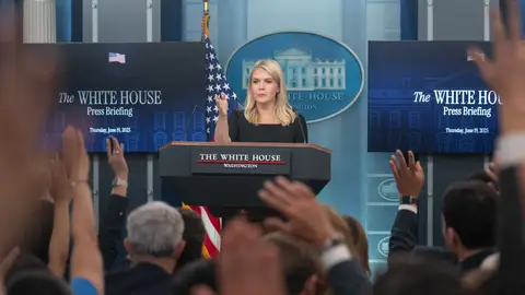 La secretaria de prensa de la Casa Blanca, Karoline Leavitt, ofrece una conferencia de prensa en la Casa Blanca La secretaria de prensa de la Casa Blanca, Karoline Leavitt, ofrece una conferencia de prensa en la Casa Blanca