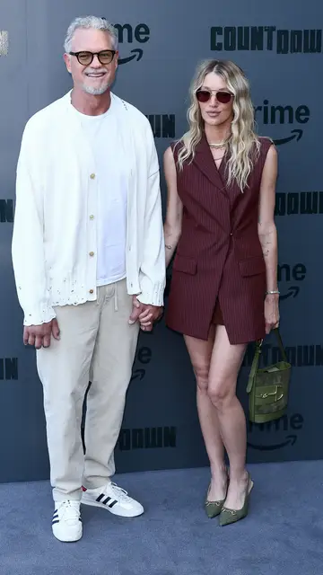 Eric Dane presenta a su novia Janell Shirtcliff en la premiere de su serie Countdown Eric Dane presenta a su novia Janell Shirtcliff en la premiere de su serie Countdown