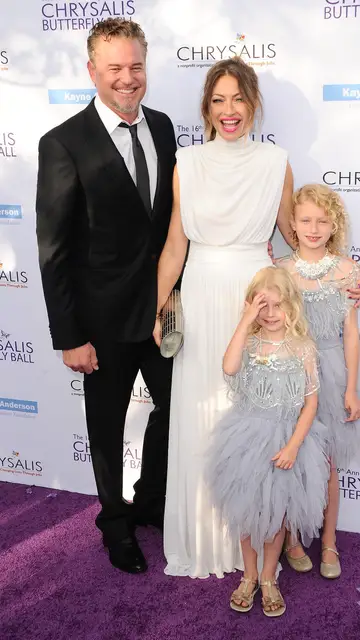 Eric Dane con su exmujer Rebecca Gayheart y sus hijas Billie Beatrice y Georgia Geraldine en 2017 Eric Dane con su exmujer Rebecca Gayheart y sus hijas Billie Beatrice y Georgia Geraldine en 2017