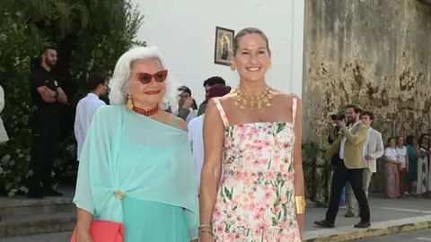 Pilar Vera y Fiona Ferrer Pilar Vera y Fiona Ferrer