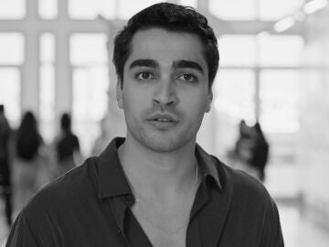 Ferit intenta sorprender a Seyran, pero termina destrozado: &iexcl;la encuentra con Kaya en la universidad!