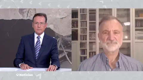 Entrevista al experto Rodríguez Garat, almirante retirado: "La guerra ha comenzado ya" Entrevista al experto Rodríguez Garat, almirante retirado: "La guerra ha comenzado ya"