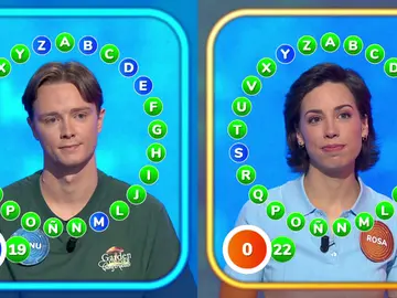 Rosa y Manu, más igualados que nunca en El Rosco: ¿Se la jugarán por el bote de 1.774.000 euros? Rosa y Manu, más igualados que nunca en El Rosco: ¿Se la jugarán por el bote de 1.774.000 euros?