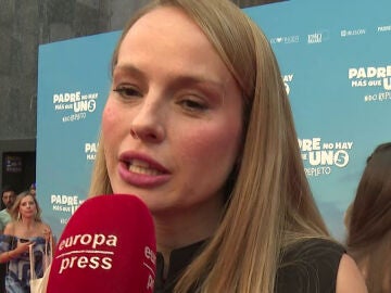 Esmeralda Moya, en el estreno de Padre no hay m&aacute;s que uno 5