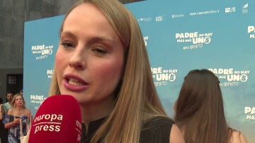 Esmeralda Moya, en el estreno de Padre no hay más que uno 5