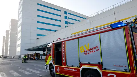 Incendio en el hospital La Fe de Valencia. Incendio en el hospital La Fe de Valencia.