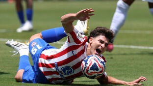 Juli&aacute;n &Aacute;lvarez en el duelo ante Botafogo