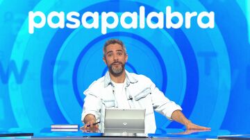 La broma de Manu con Roberto Leal al hablar sobre su edad: “¿Es una ironía?”