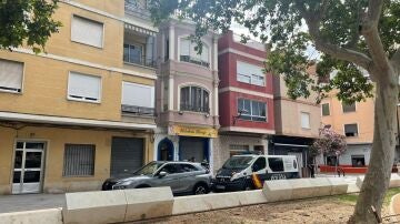 Suc-Algemesí (Valencia) decreta duelo oficial y convoca concentración de repulsa por el asesinato de una mujer y su hijo