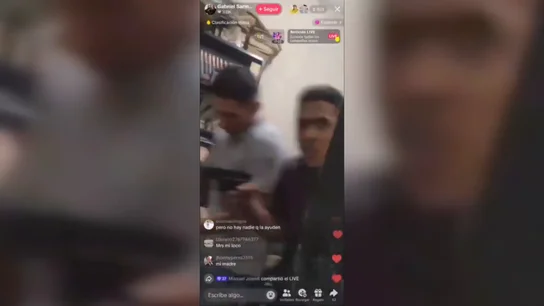 Momento en el que disparan al influencer Gabriel Sarmiento Momento en el que disparan al influencer Gabriel Sarmiento