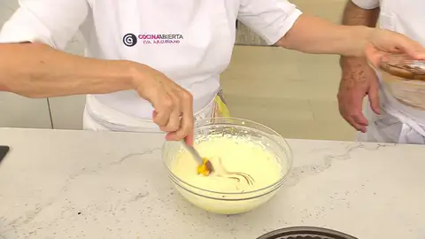 Añade la mezcla anterior Añade la mezcla anterior