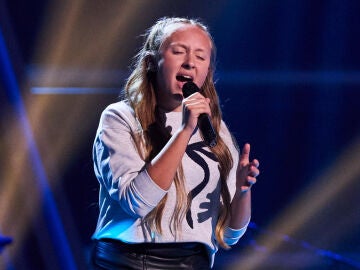 Llara, talent de La Voz Kids