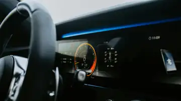 Imagen de archivo del interior de un coche. Imagen de archivo del interior de un coche.