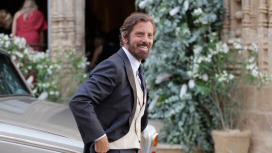 Quique S&aacute;nchez-Flores en la boda de su hija, Paty
