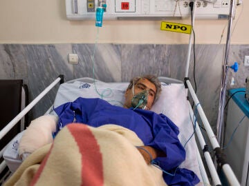 Imagen de un herido en el ataque israelí a la prisión Evin de Teherán