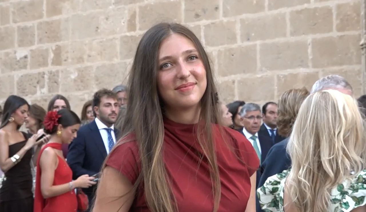 Berenice Lobatón en la boda de Paty Sánchez-Flores