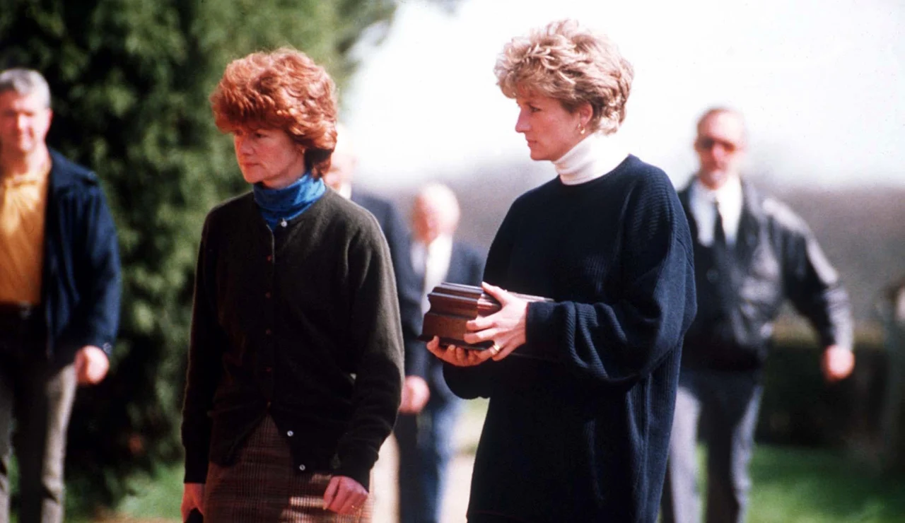 Lady Di y su hermana Sarah